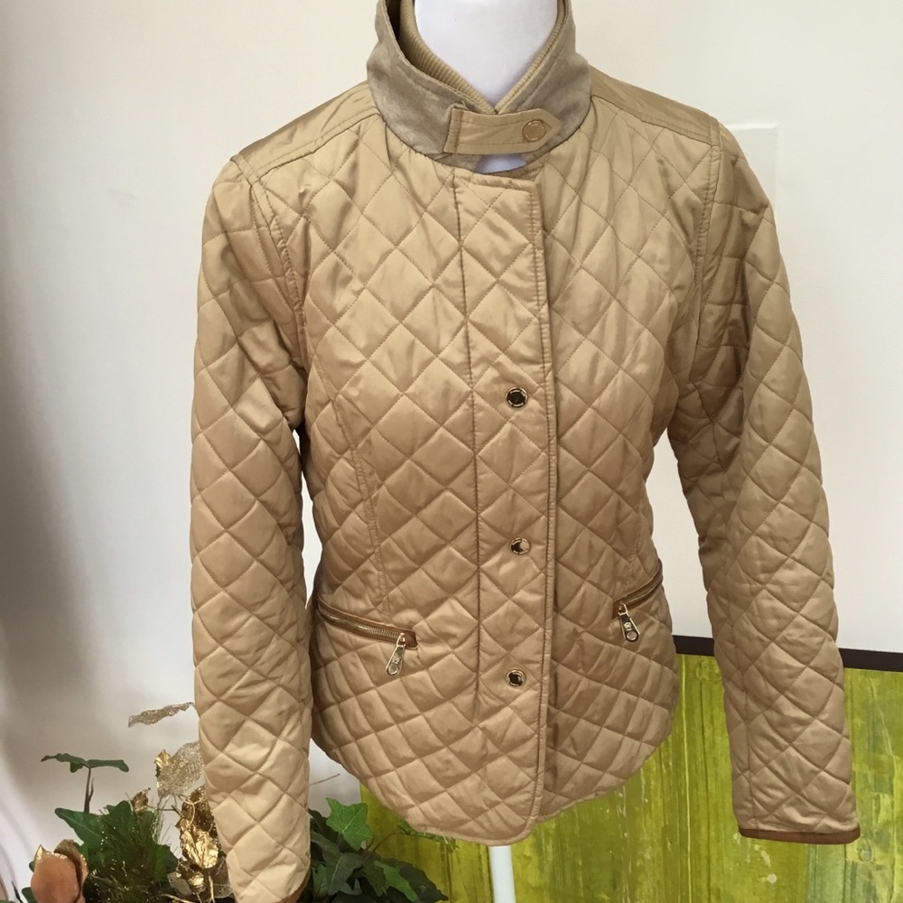 Massimo Dutti Quilted Jacket.